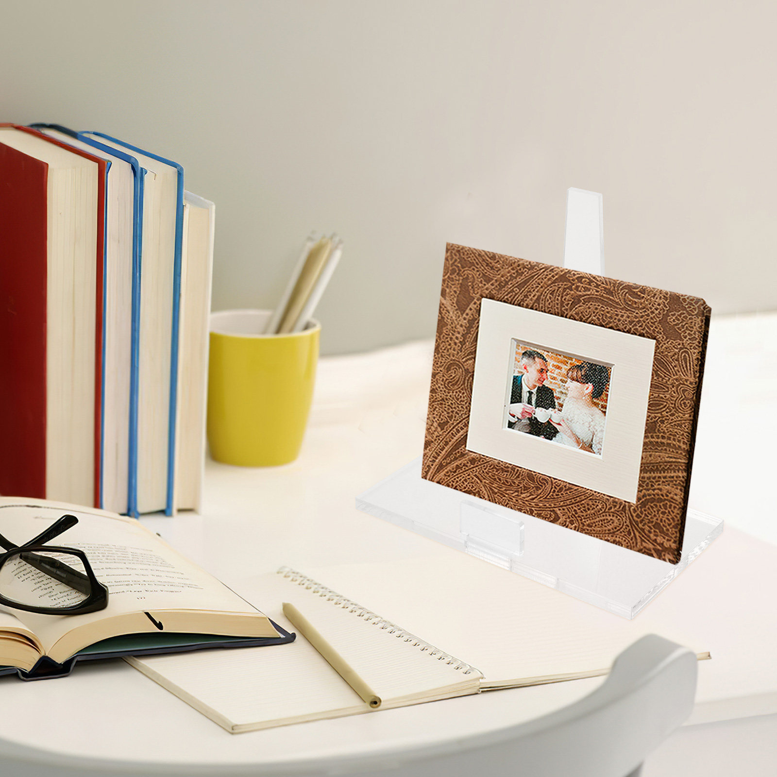 Présentoir polyvalent en acryl - Clear Acrylic Book Stand Holder avis et prix